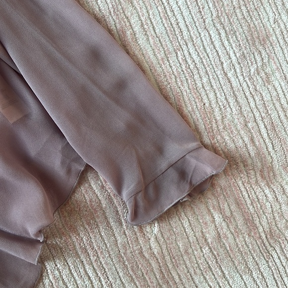 Aritzia Wilfred tie up blouse - Picture 4 of 5